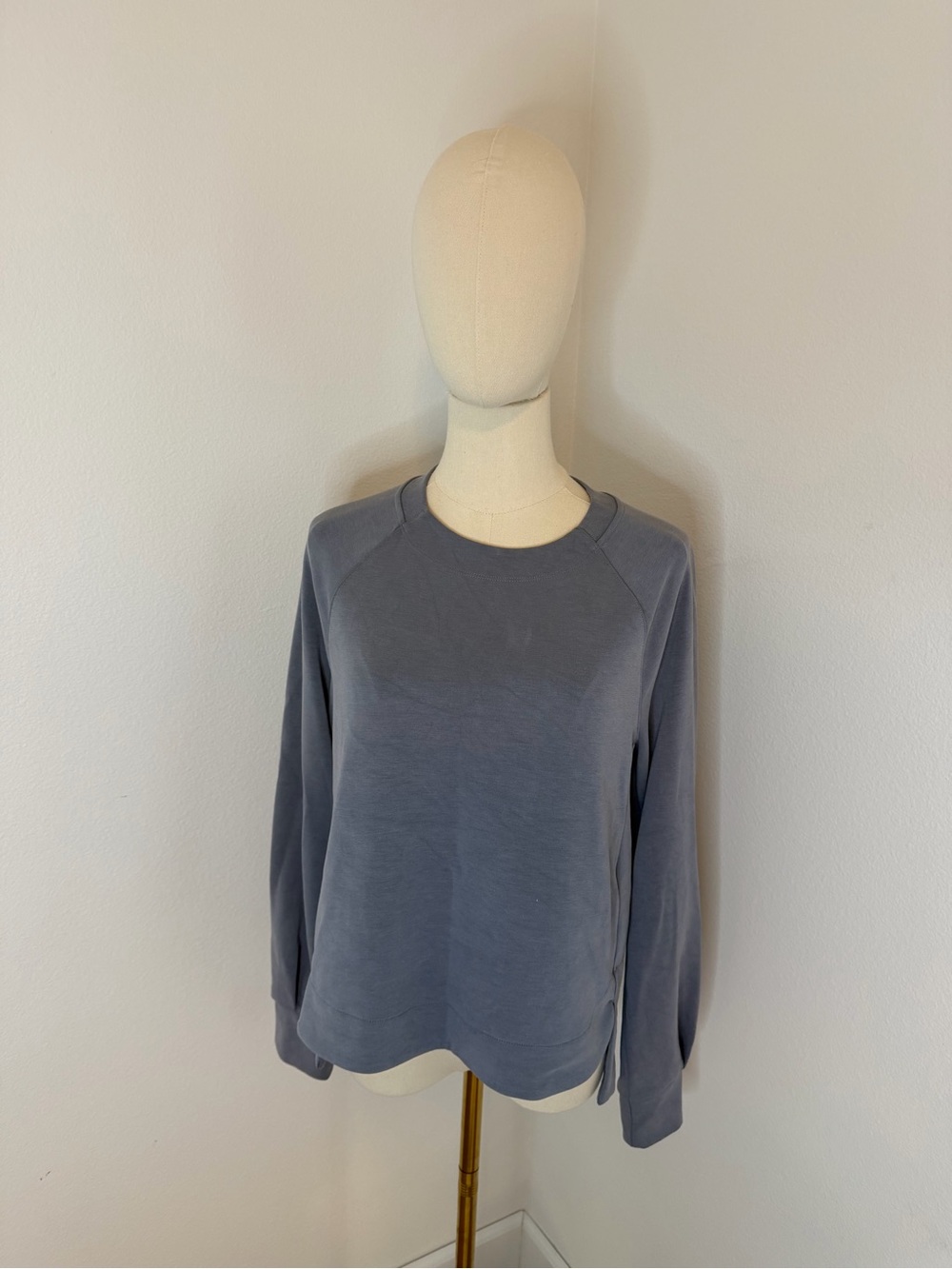 Athleta Slate Blue Crewneck Pullover Sweatshirt Size XS